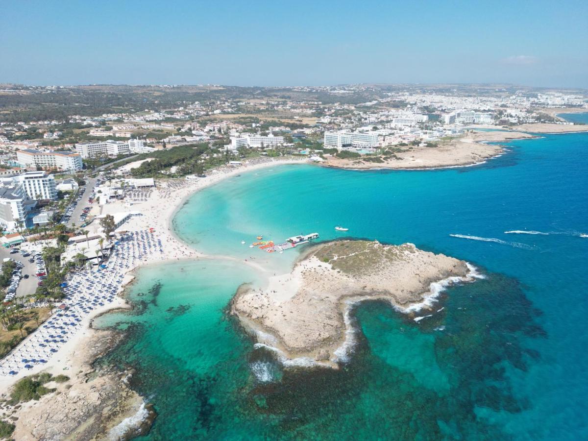 Aktea Beach Village Aya Napa Dış mekan fotoğraf