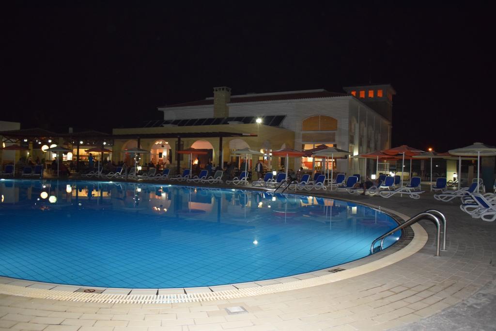 Aktea Beach Village Aya Napa Dış mekan fotoğraf